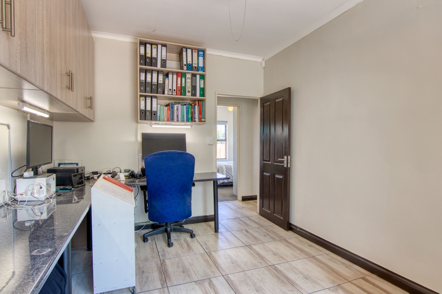 3 Bedroom Property for Sale in Fairview Golf Estate Western Cape